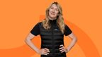 Steffi Graf devant un fond orange